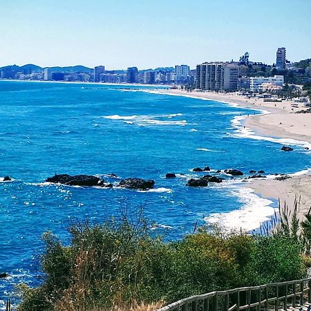 Nice Apartment Near The Beach 푸엔히롤라 외부 사진