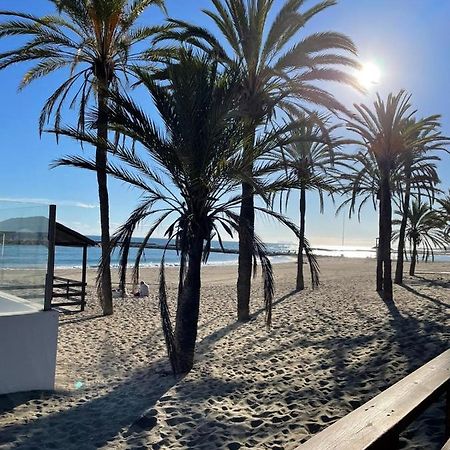 Nice Apartment Near The Beach 푸엔히롤라 외부 사진
