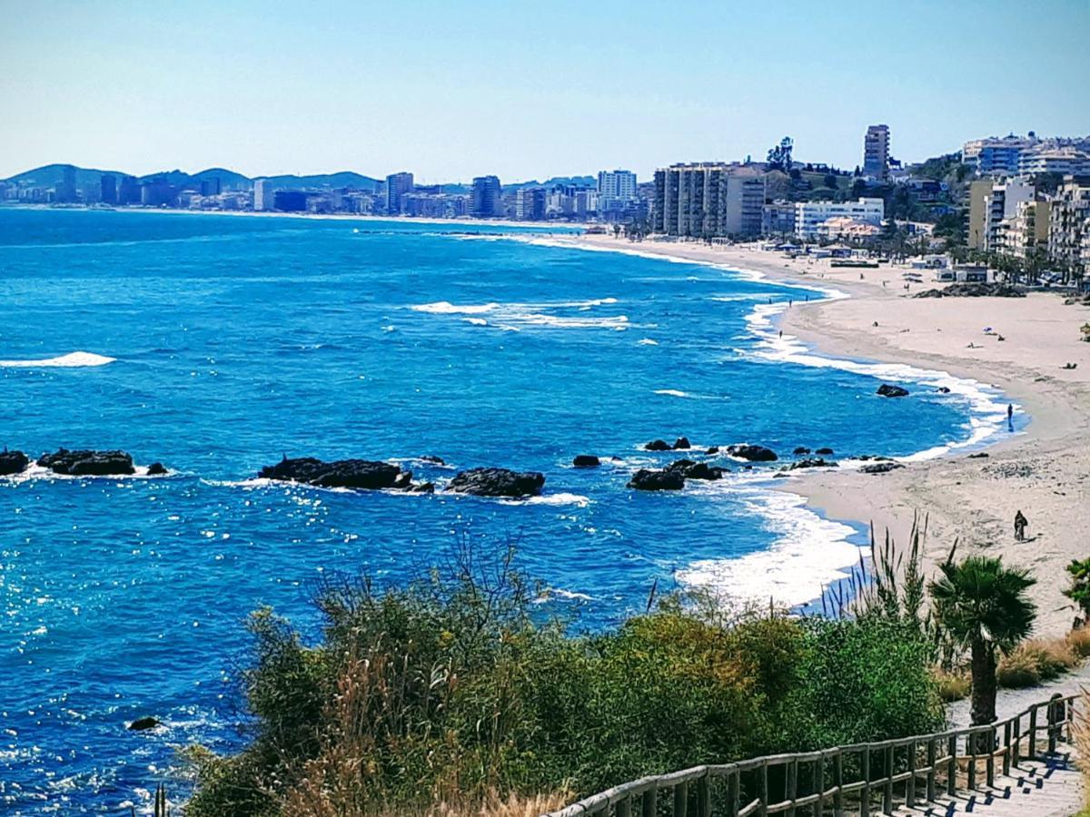 Nice Apartment Near The Beach 푸엔히롤라 외부 사진