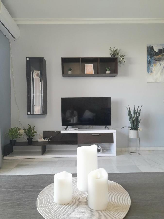 Nice Apartment Near The Beach 푸엔히롤라 외부 사진