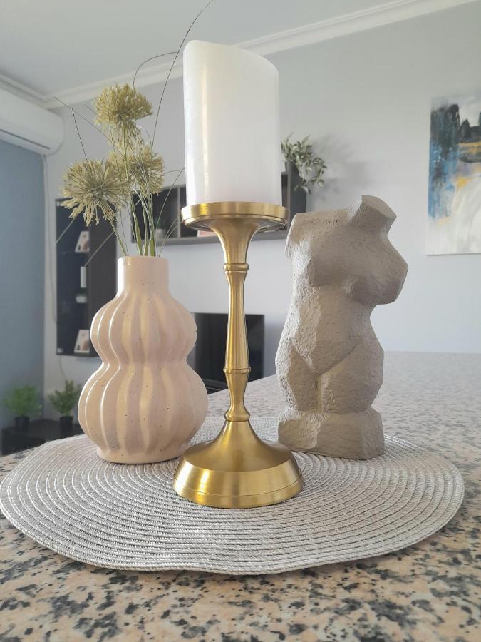 Nice Apartment Near The Beach 푸엔히롤라 외부 사진